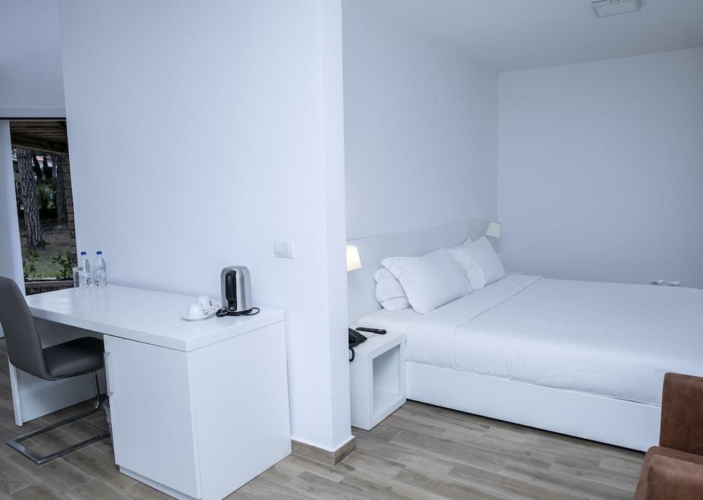 Prestige Resort Durres Qerret Luaran gambar
